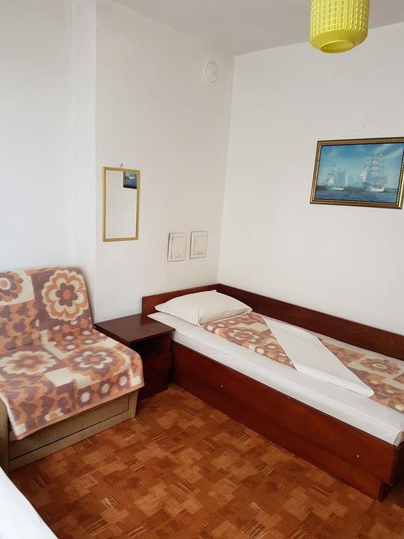 Guest Rooms Denitsa Obzor Exterior photo
